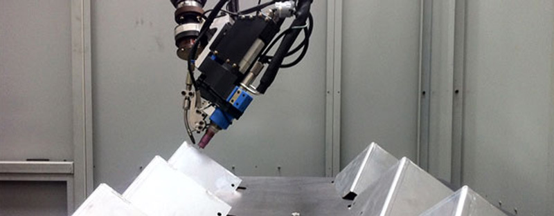 Robotic welding cell